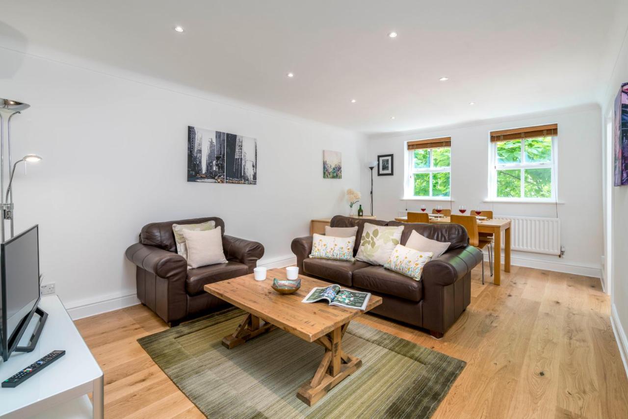 Splendid Apartment Near Vauxhall Tube Londres Exterior foto